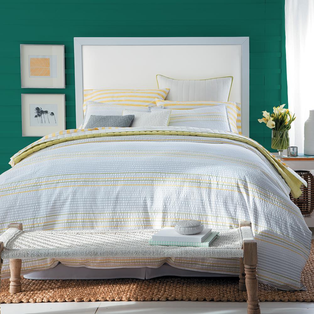 Deep Veridian PPG1141-7