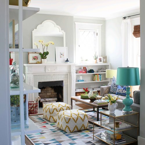 Living Room - Natural Light, Bright Colors-Neutral Tones